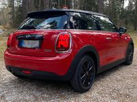 Gebraucht Mini Cooper 136 PS (100 kW) 2018 Rot Kleinwagen