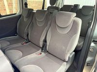 Second-hand Citroën Jumpy 128 CP (94 kW) 2015 Argintiu Monovolum