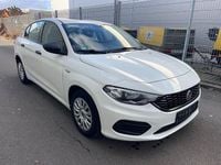 Gebraucht Fiat Tipo Pop 95 PS (69 kW) 2016 Weiß Limousine