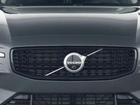 Gebraucht Volvo V60 Plus 197 PS (144 kW) 2025 Gruen Kombi