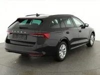 Neu Skoda Octavia Selection 150 PS (110 kW) 2026 Black magic perleffekt Kombi