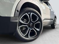 Neu Jeep Avenger Summit 110 PS (80 kW) 2026 Solid white/dach in schwarz SUV