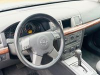 Gebraucht Opel Signum Elegance 155 PS (114 kW) 2004 Silber Kleinwagen