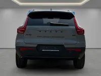 Gebraucht Volvo XC40 Plus 163 PS (119 kW) 2026 Grau SUV
