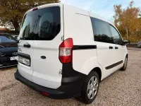 Käytetty Ford Transit 101 HP (74 kW) 2022 Valkoinen Tila-auto