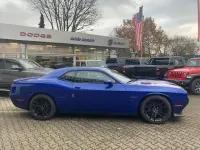 Usata Dodge Challenger 377 CV (277 kW) 2023 Blu Coupé
