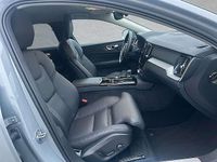 Gebraucht Volvo V60 257 PS (189 kW) 2025 Kombi