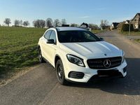 Gebraucht Mercedes GLA220 182 PS (133 kW) 2018 Weiß SUV