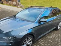 Gebraucht Skoda Superb Ambition 150 PS (110 kW) 2018 Schwarz Kombi