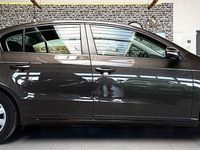 Gebraucht VW Passat 122 PS (89 kW) 2012 Braun Limousine