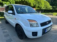 Gebraucht Ford Fusion Style 80 PS (58 kW) 2011 Weiß Kleinwagen
