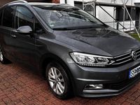 Gebraucht VW Touran Comfortline 110 PS (80 kW) 2016 Grau Van / Kleinbus