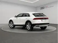 Neu Audi Q8 Ambiente 286 PS (210 kW) 2025 Weiß (carraraweiß) SUV