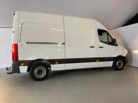 Gebraucht Mercedes Sprinter 150 PS (110 kW) 2023 Arktikweiß Van