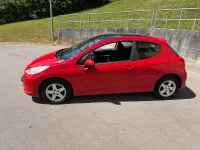 Gebraucht Peugeot 207 88 PS (64 kW) 2006 Rot Kleinwagen