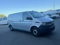 Second-hand VW Transporter 150 CP (110 kW) 2020 Argintiu Van
