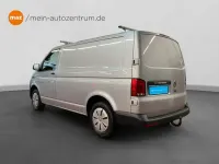 Gebraucht VW T6.1 110 PS (80 kW) 2022 Reflexsilber metallic Van