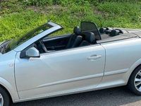Gebraucht Opel Astra Cabriolet 140 PS (102 kW) 2007 Silber Cabrio