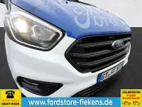 Gebraucht Ford Transit Trend 131 PS (96 kW) 2023 Weiß Van / Kleinbus