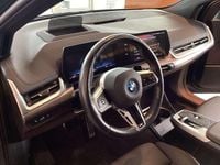 Gebraucht BMW 230e Active Tourer M Sport 150 PS (110 kW) 2024 Grün Van / Kleinbus