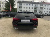 Gebraucht Mercedes C220 Avantgarde 200 PS (147 kW) 2023 Schwarz Limousine