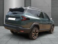 Neu Dacia Bigster Journey 158 PS (116 kW) 2026 Zedergrün+schwarz SUV