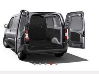 Neu Citroën Berlingo 102 PS (75 kW) 2025 Grau (grau) Van / Kleinbus