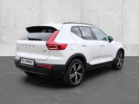 Gebraucht Volvo XC40 Plus 163 PS (119 kW) 2025 Crystal white / metallic SUV