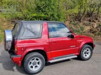 Używany Suzuki Vitara 80 KM (58 kW) 1993 Czerwony Kabriolet