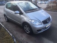 Gebraucht Mercedes A180 Edition 109 PS (80 kW) 2010 Silber Limousine
