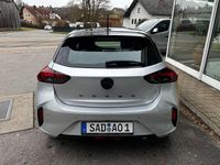 Gebraucht Opel Corsa 101 PS (74 kW) 2023 Kristall silber Kleinwagen