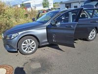 Gebraucht Mercedes C220 194 PS (142 kW) 2019 Grau Kombi