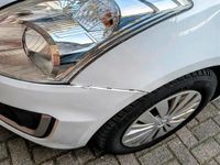 Gebraucht Suzuki Swift 94 PS (69 kW) 2014 Weiß Kleinwagen