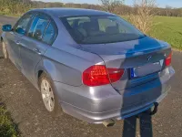 Gebraucht BMW 318 140 PS (102 kW) 2008 Blau Limousine