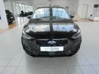 Gebraucht Ford Focus ST-Line X 155 PS (114 kW) 2023 Obsidianschwarz metallic Limousine