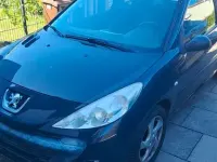 Gebraucht Peugeot 206 60 PS (44 kW) 2009 Blau Limousine