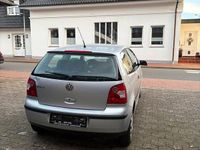 Gebraucht VW Polo 62 PS (45 kW) 2003 Silber Kleinwagen