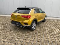 Gebraucht VW T-Roc Style 150 PS (110 kW) 2021 Karkumagelb metallic (metallic) SUV
