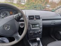 Gebraucht Mercedes A180 109 PS (80 kW) 2011 Blau Van / Kleinbus