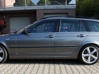 Gebraucht BMW 330 204 PS (150 kW) 2003 Grau metallic Kombi