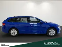 Gebraucht Skoda Octavia Ambition 116 PS (85 kW) 2023 Blau Kombi