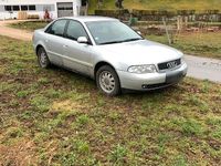 Gebraucht Audi A4 125 PS (91 kW) 2000 Silber Limousine