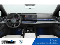 Gebraucht BMW i5 M Sport 289 kW (394 PS) 2025 Bmw individual tansanitblau Kombi