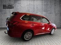 Gebraucht Mitsubishi Outlander P-HEV Basis 135 PS (99 kW) 2020 Rot SUV