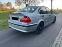 Gebraucht BMW 318 143 PS (105 kW) 2002 Silber Limousine