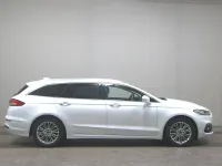 Używany Ford Mondeo Titanium 150 KM (110 kW) 2020 Biały Kombi