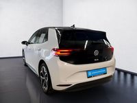Gebraucht VW ID.3 Pro Performance 150 kW (204 PS) 2022 Weiß Kleinwagen