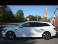 Gebraucht Renault Talisman Initiale Paris 160 PS (117 kW) 2017 Weiß Kombi