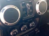 Gebraucht Jeep Wrangler 200 PS (147 kW) 2011 Weiß SUV