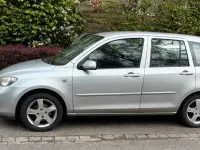 Brugt Mazda 2 75 HK (55 kW) 2004 Grå Hatchback
